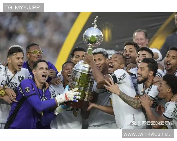 从贫困中崛起的足球天才追寻梦想的奋斗历程与荣耀之路