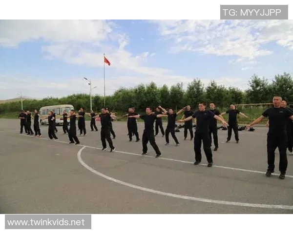 西安足球队阵地战体系解析与战术创新探索