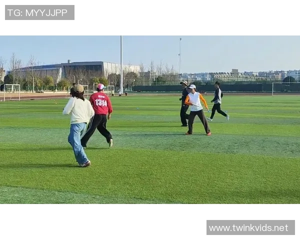 赛后复盘：南京飞盘队 vs 重庆飞盘队的状态